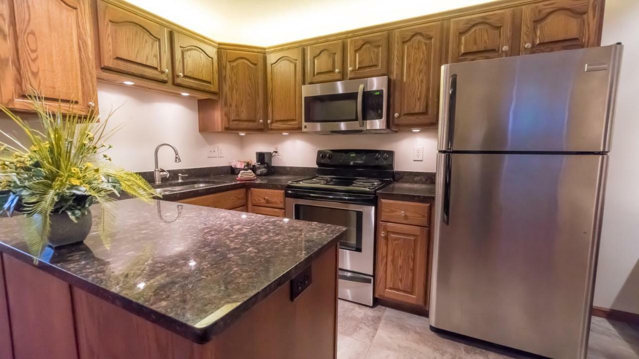 Shepherd Mountain Inn & Suites Pilot Knob ภายนอก รูปภาพ